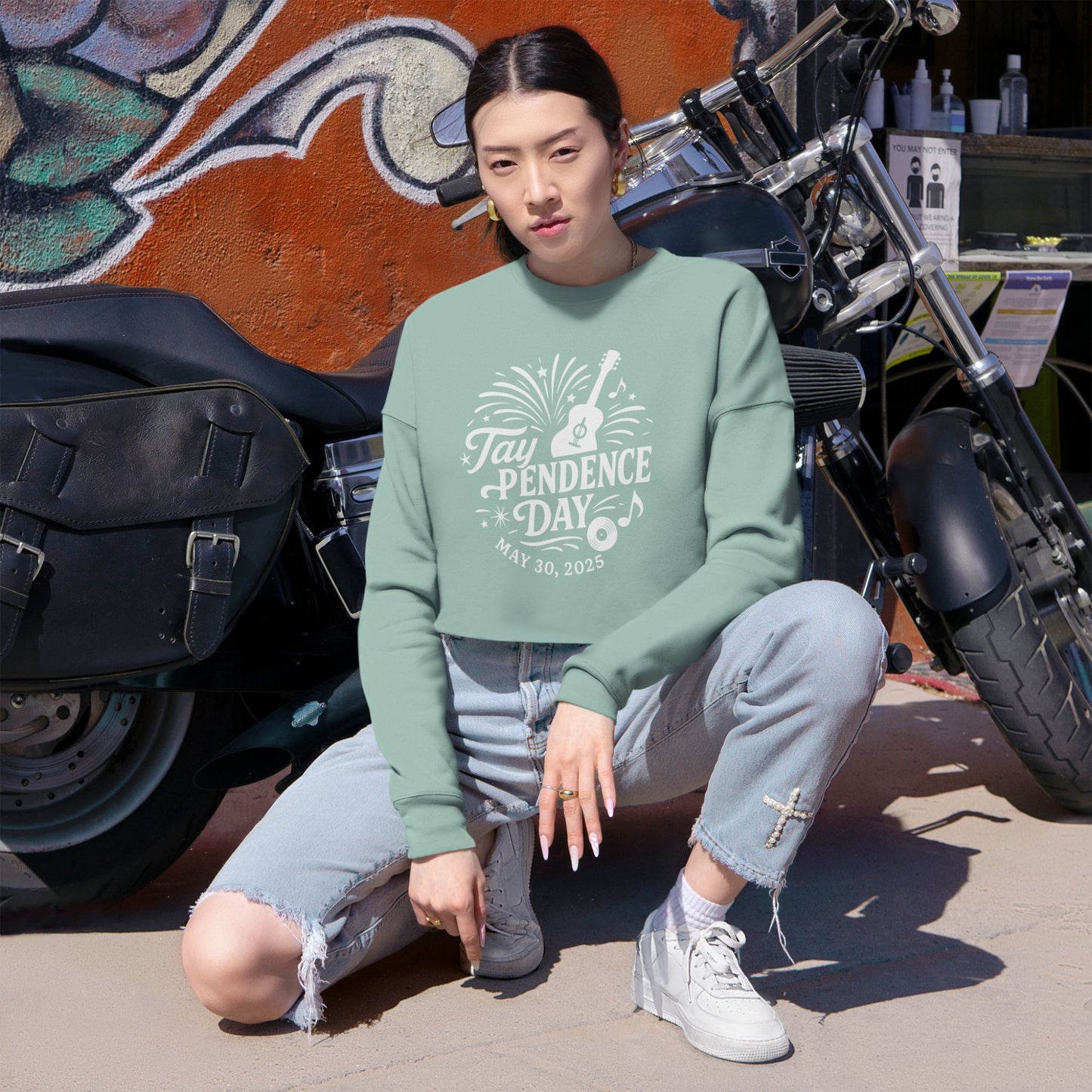 Taypendence Day Celebration Women's Cropped Sweatshirt, Casual Gift, for Swiftie Gift, Swiftie Independence Day